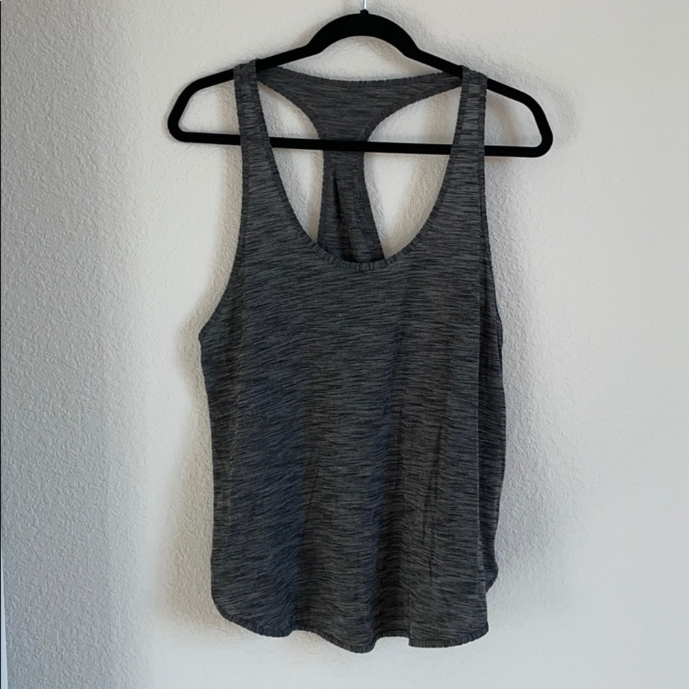 Lululemon tank top
